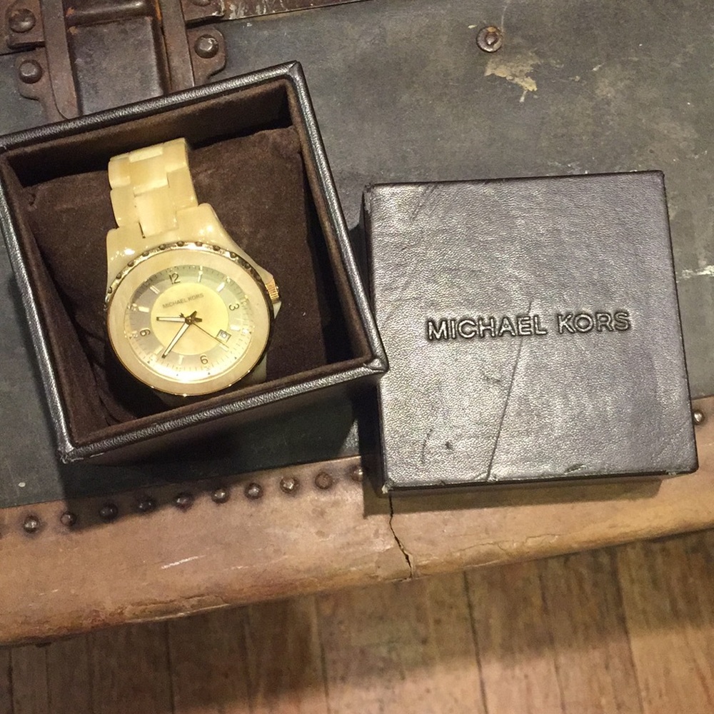 Michael kors watch